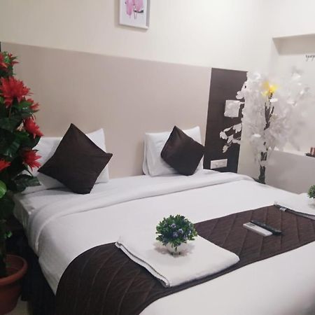 פאלני Hotel Tiruchendur Mani Iyer מראה חיצוני תמונה