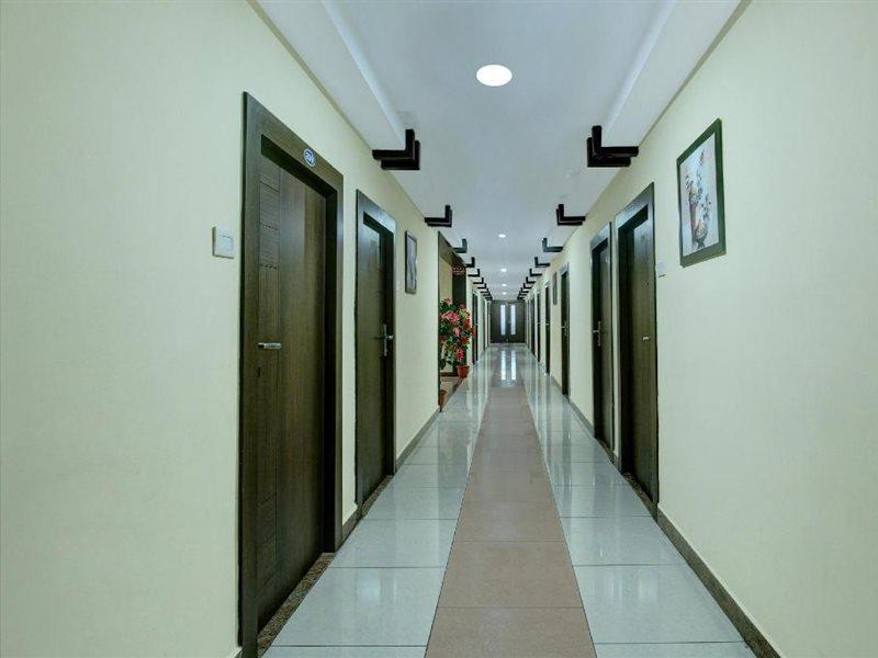 פאלני Hotel Tiruchendur Mani Iyer מראה חיצוני תמונה